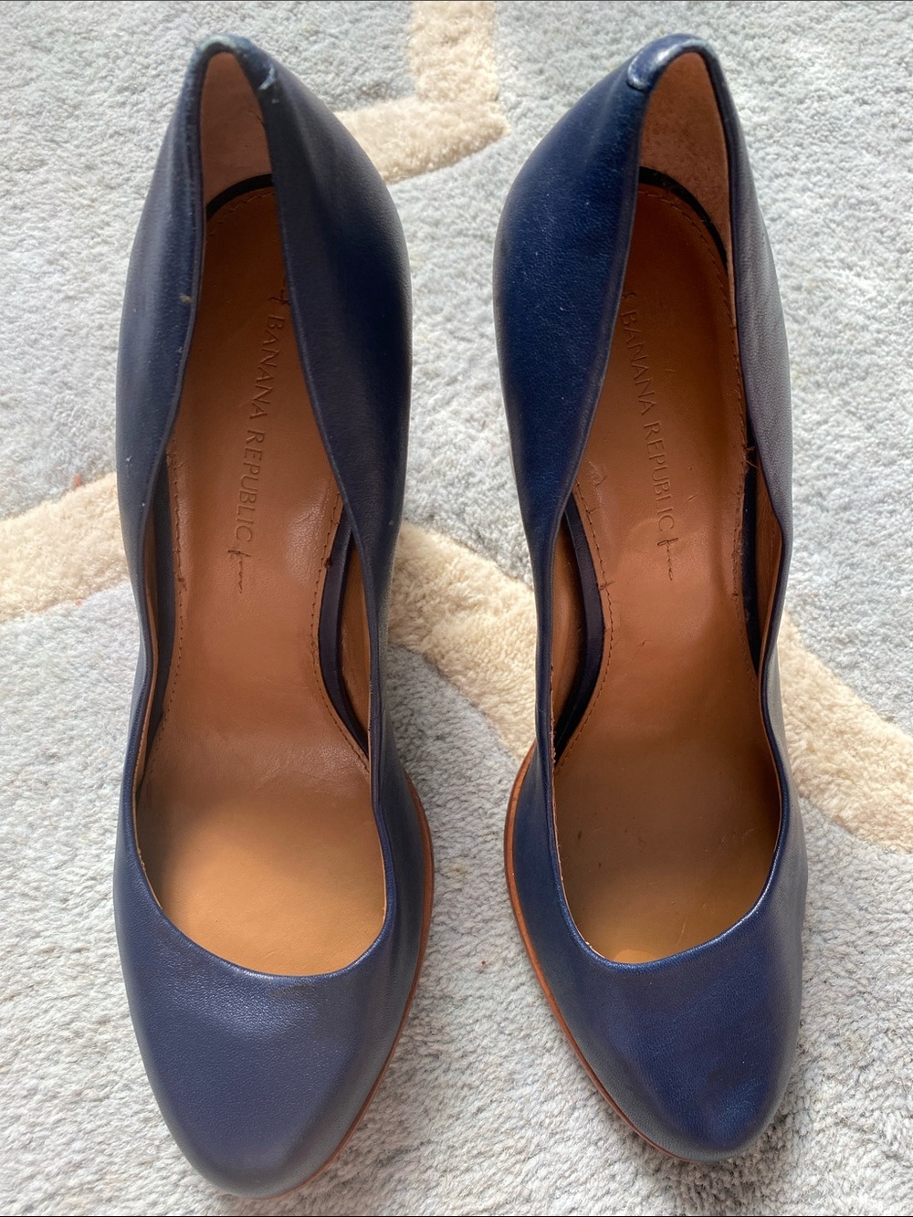 Banana Republic Navy Blue Leather Pointed-Toe Pumps